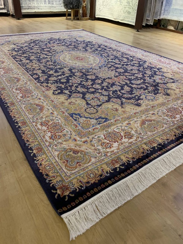 Şahinbey 120 Tarak İpek Halı Şahinbey 120 Tarak İpek Halı